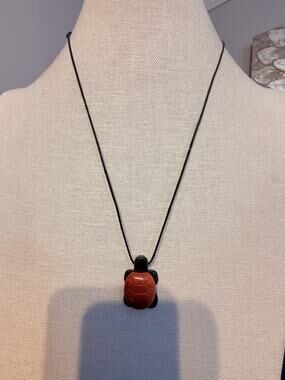 Vintage Turtle Pendant Necklace 22”